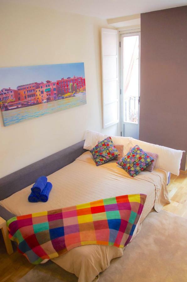 Modern And Lovely In Chueca Appartement Madrid Buitenkant foto